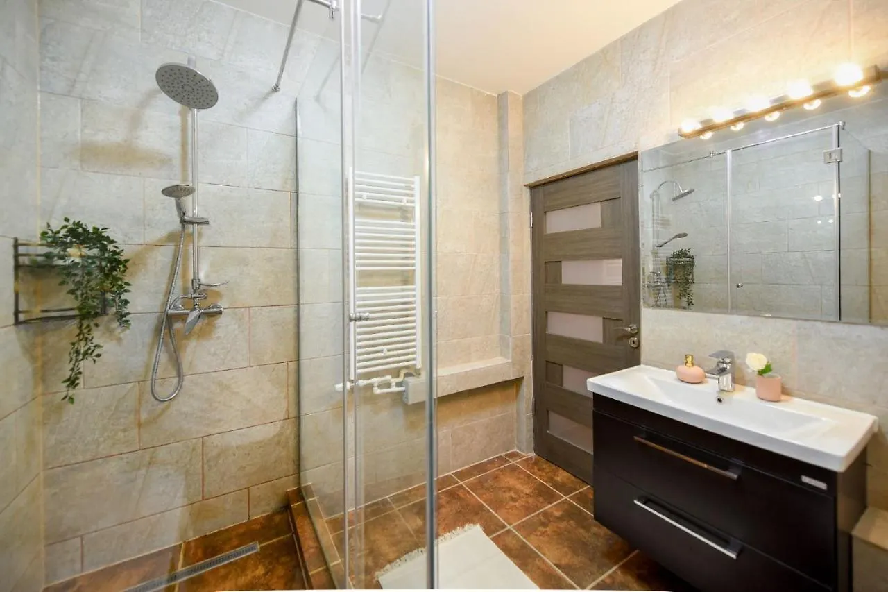 Le Petit & Cosy - Best Location Old Town & Quiet Bükreş 0*,
